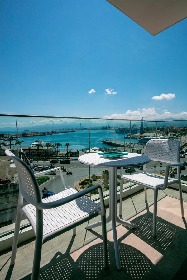 Bed and Breakfast Manzoni 46 - Ospitalita Siciliana Milazzo Exterior foto